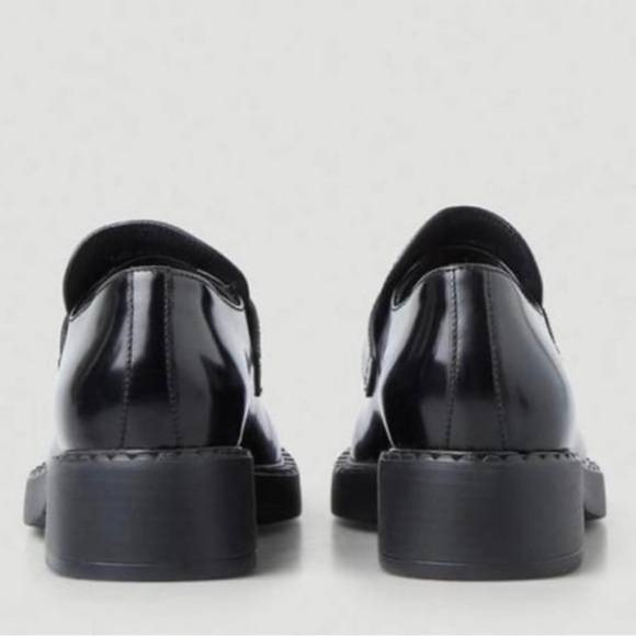 Prada Loafer - Picture 11 of 11